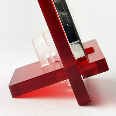 “ELI-phone stand” – DEEP RED limited edition!