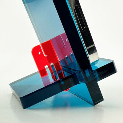 “ELI-phone stand” – DEEP SEA BLUE limited edition!